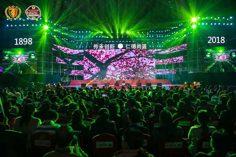 青島燈光音響租賃,青島演出設備租賃,青島LED屏租賃,青島舞美制作搭建