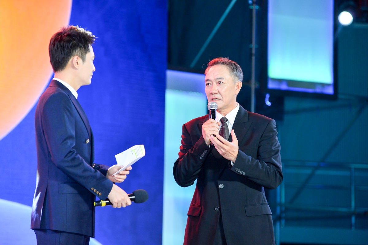 青島燈光音響租賃,青島演出設備租賃,青島LED屏租賃,青島舞美制作搭建