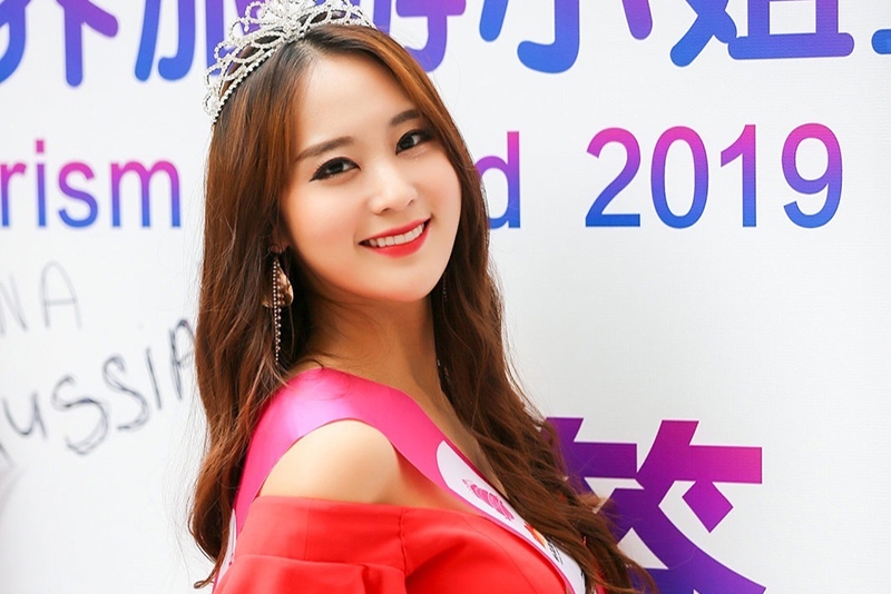 青島燈光音響租賃,青島演出設備租賃,青島LED屏租賃,青島舞美制作搭建